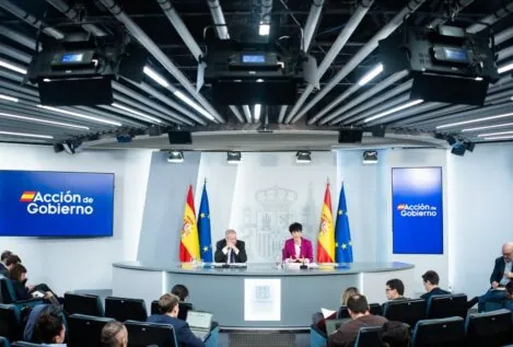 Decenas de miles de profesores reclaman más recursos para la educación pública en Valencia
