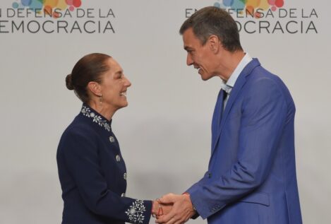 Sánchez asegura en la cumbre ‘progresista’ que el tiempo de la derecha se acaba