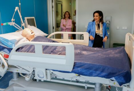 Última hora del crucero con el brote de hantavirus, en directo: El Gobierno impone el fondeo del MV Hondius pese a la negativa de Canarias
