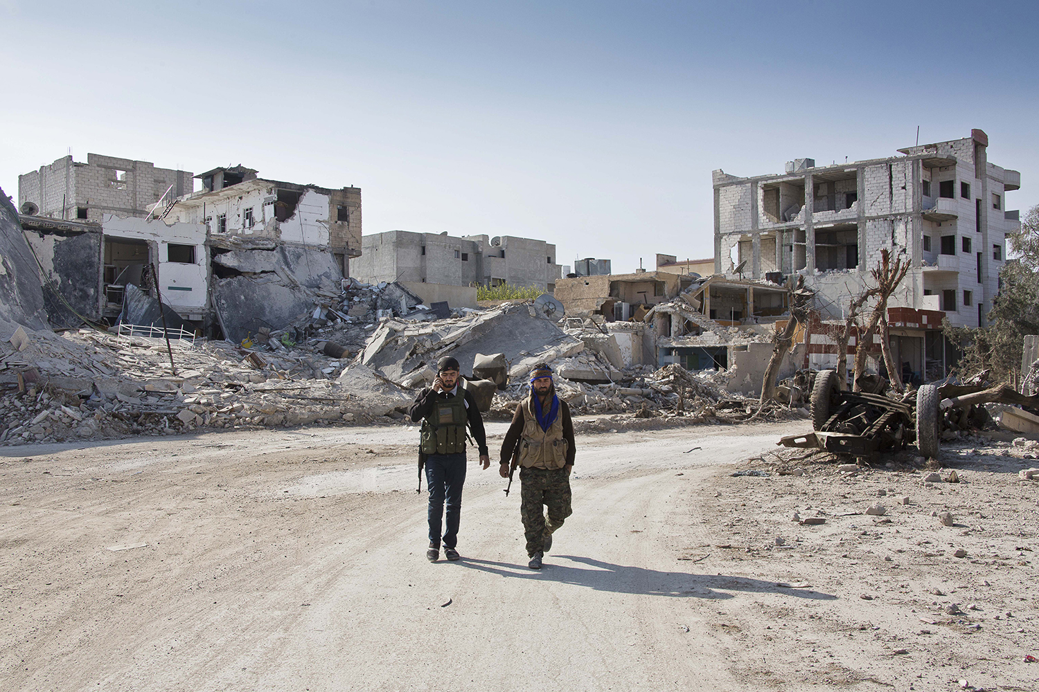 Kurdos recuperan el control de Kobani