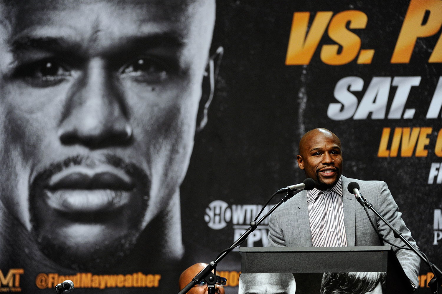 Mayweather Jr. podría ganar hasta 180 millones de dólares