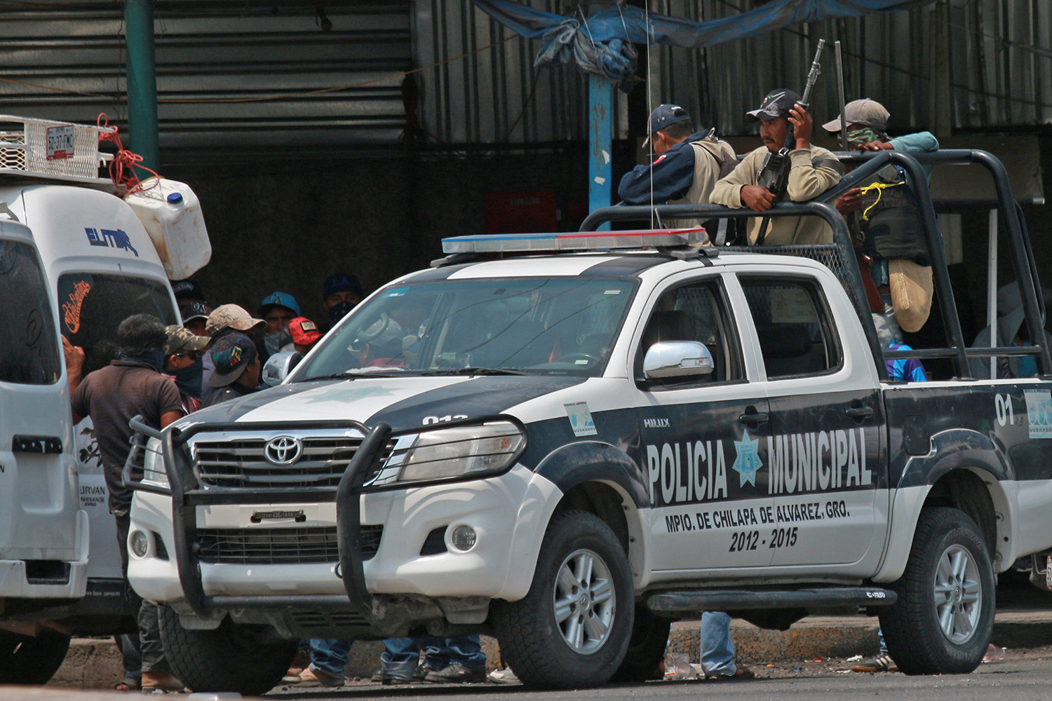 Secuestran a 11 personas en un pueblo de México