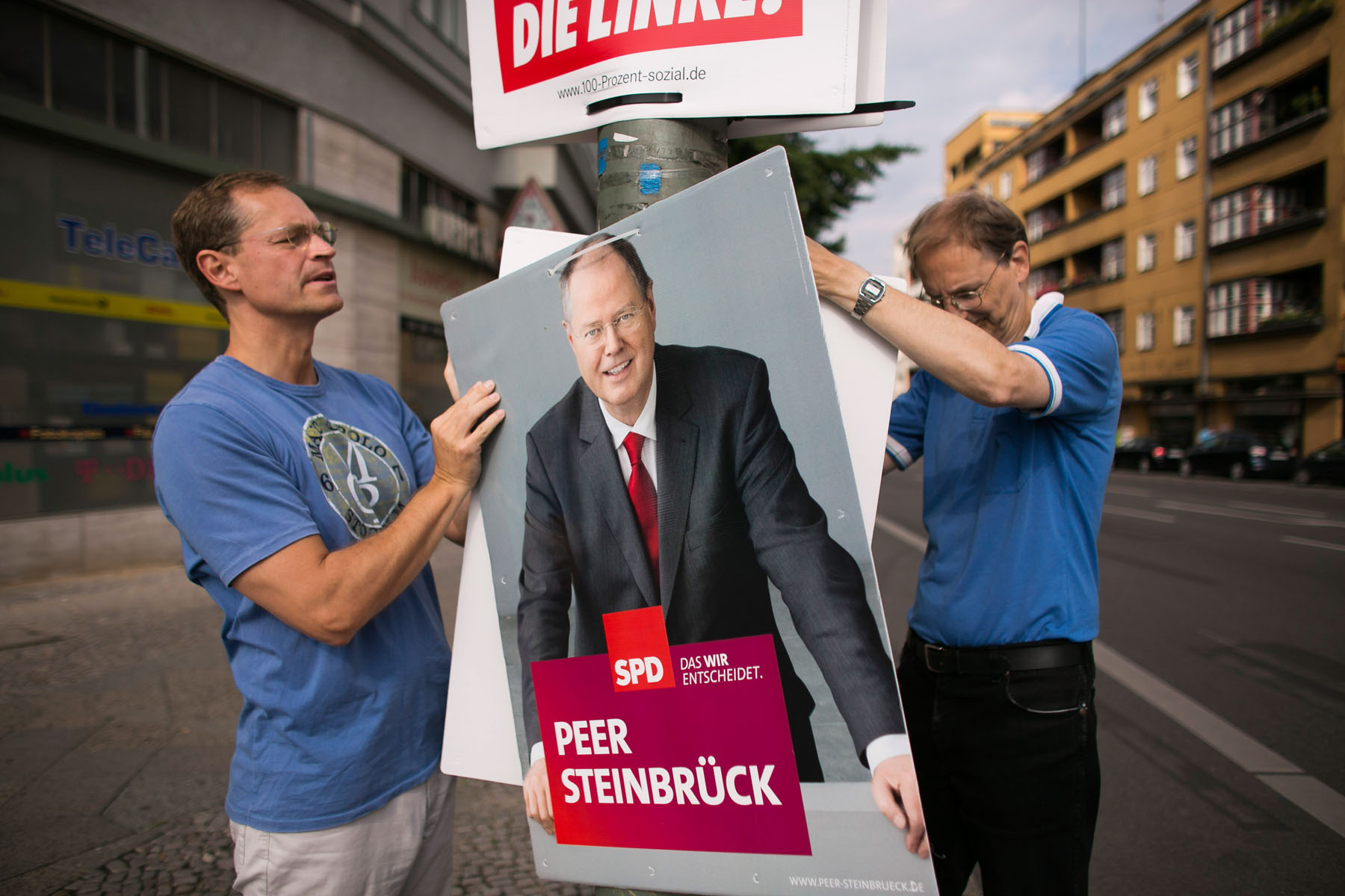 Alemania. El candidato del Partido Socialdemócrata (SPD), Peer Steinbrück, eligió un barrio obrero d