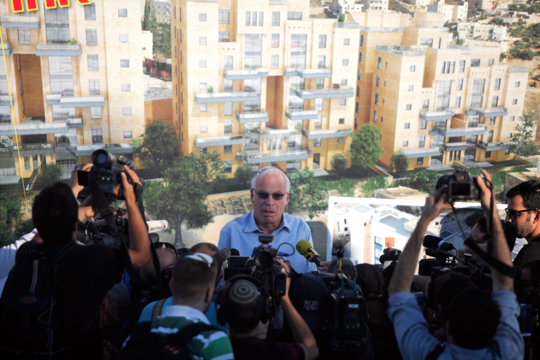 El ministro de Vivienda Uri Ariel anuncia 1.200 nuevas viviendas en suelo palestino ocupado