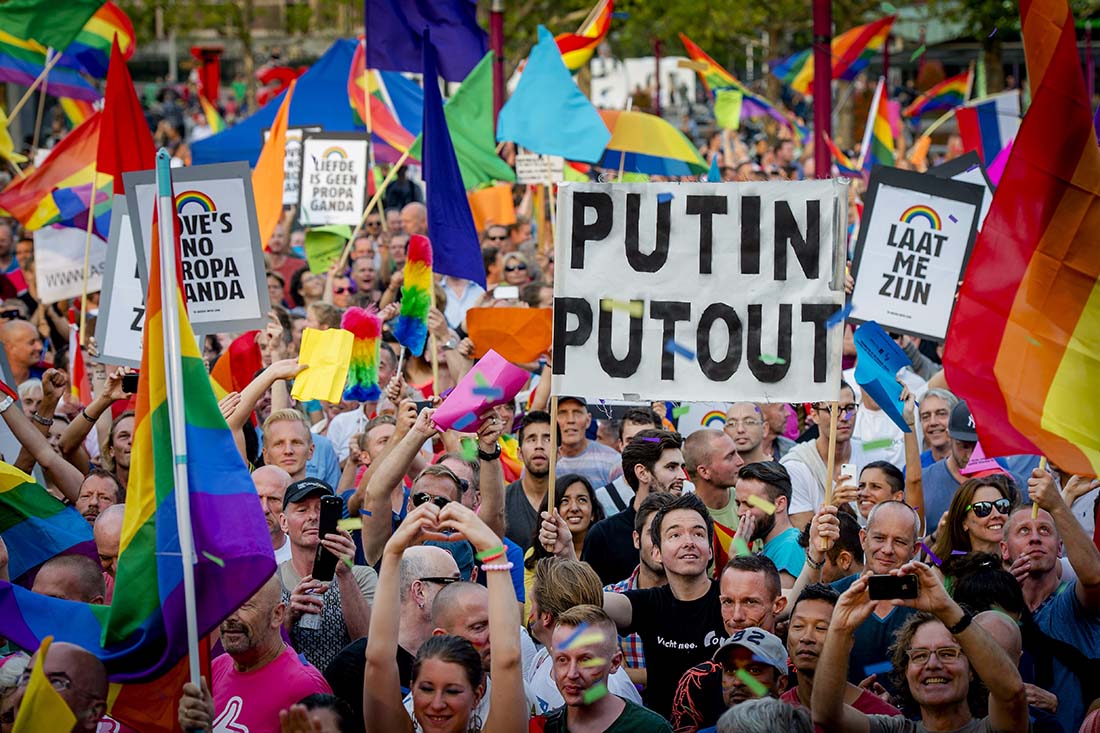 Protestas en varias ciudades europeas contra la Ley rusa contra la promoción de la homosexualidad