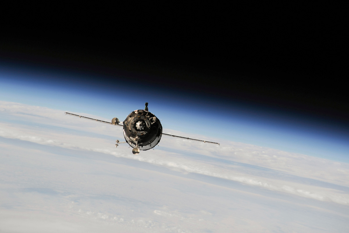 La nave Soyuz despega con tres astronautas rumbo a la Estación Espacial Internacional