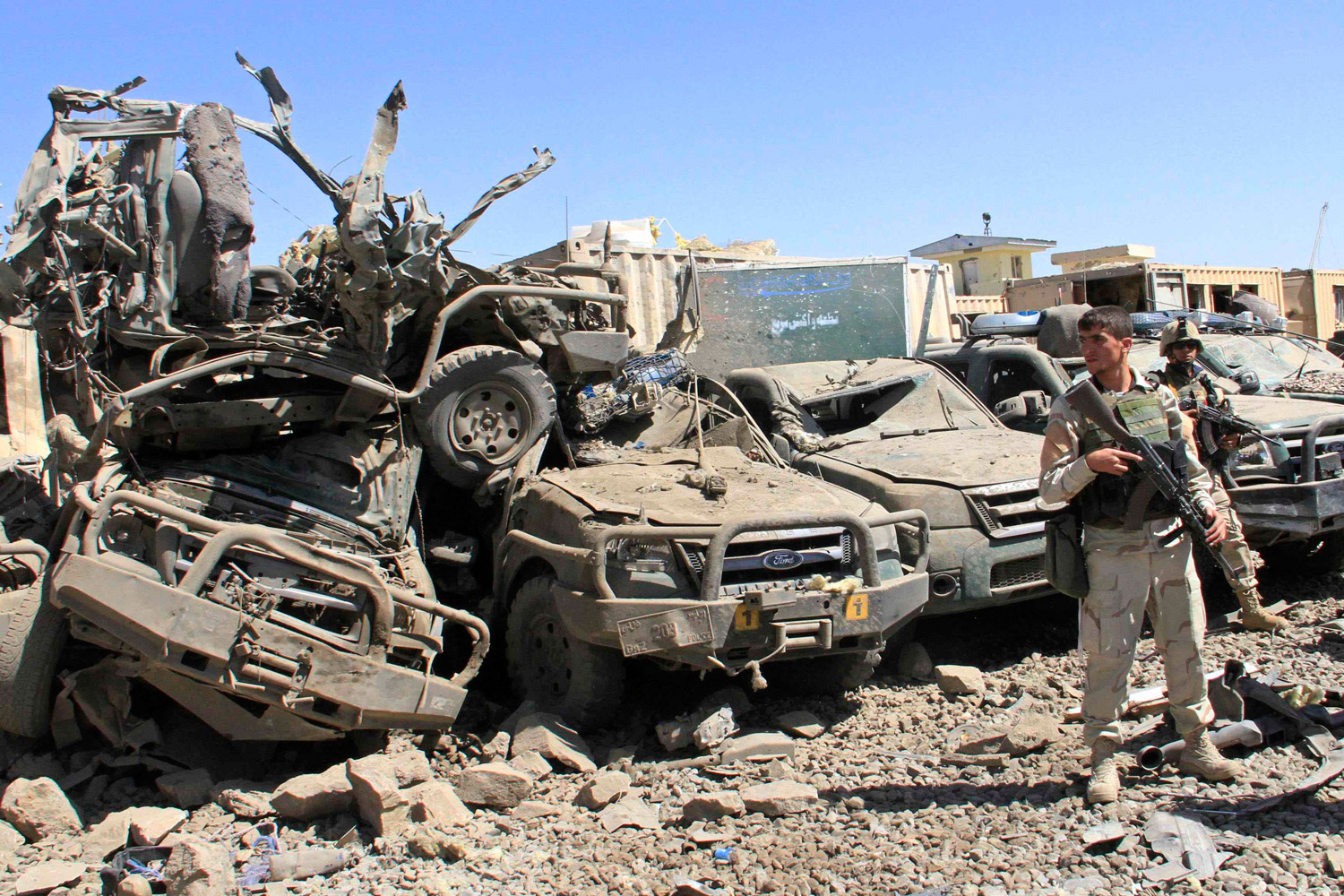 Ascienden a 19 los muertos, trece de ellos insurgentes, en el ataque talibán en Ghazni