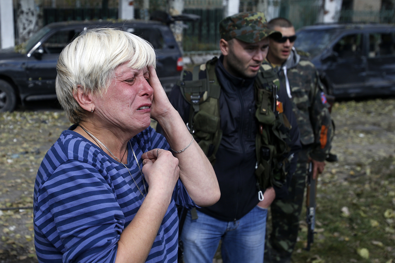 Diez civiles mueren en la ciudad ucraniana de Donetsk por el impacto de dos autobuses.