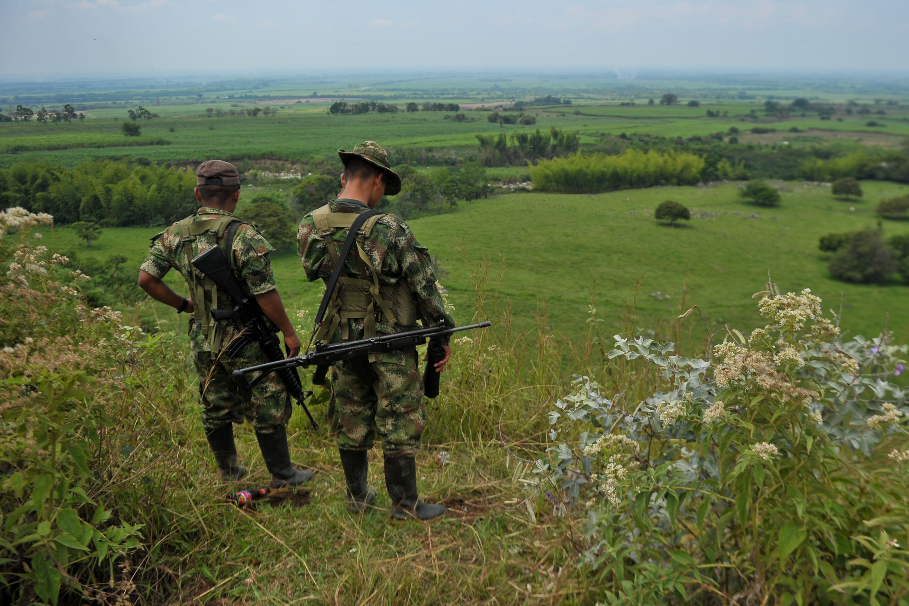 El informe ‘¡Basta ya! Colombia: memorias de guerra y de dignidad’ ha revelado que unas 220 mil pers