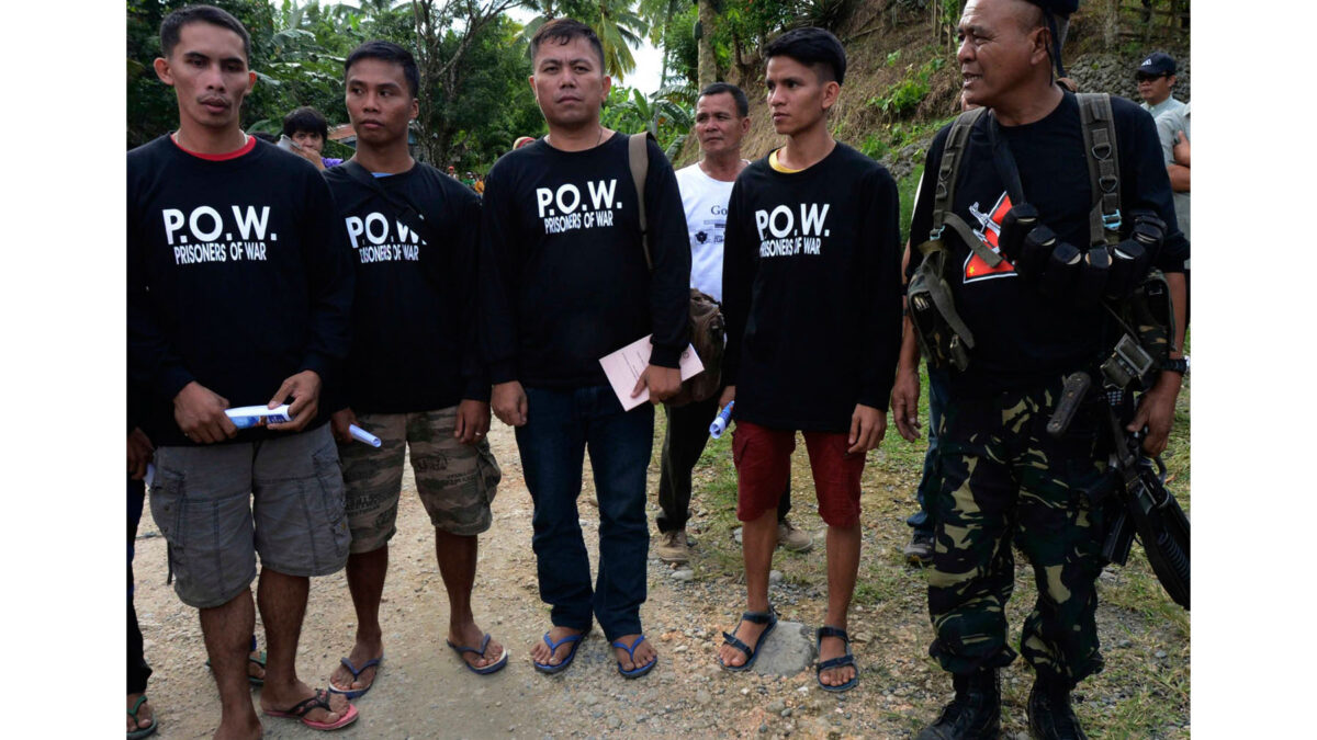 Filipinas. Al menos seis rebeldes comunistas del Nuevo Ejército del Pueblo murieron ayer tras un enf