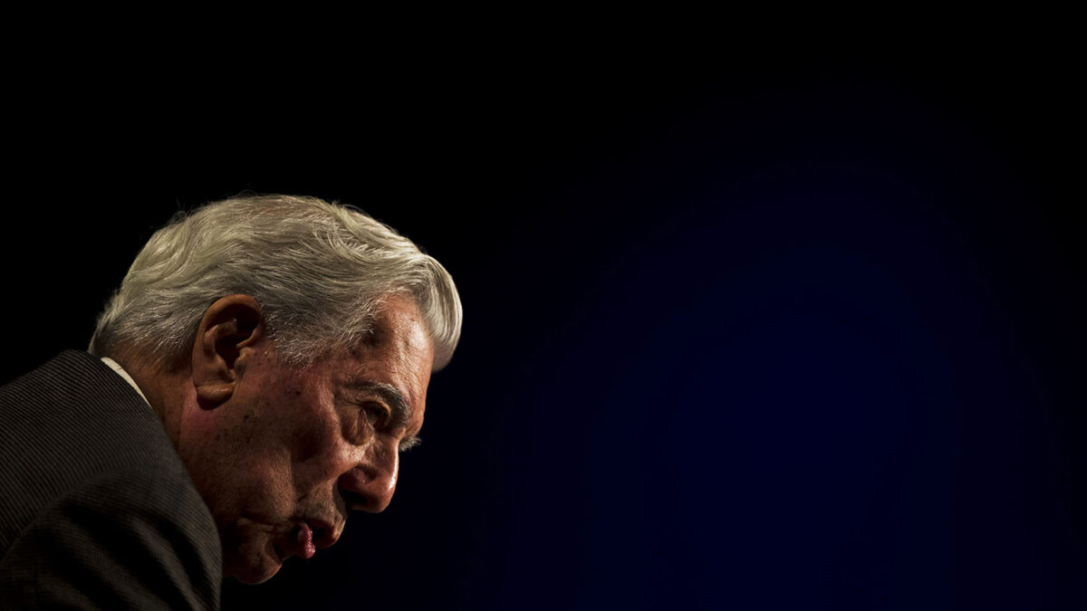 Vargas Llosa utilizó una empresa offshore para gestionar el dinero proveniente de los derechos de autor