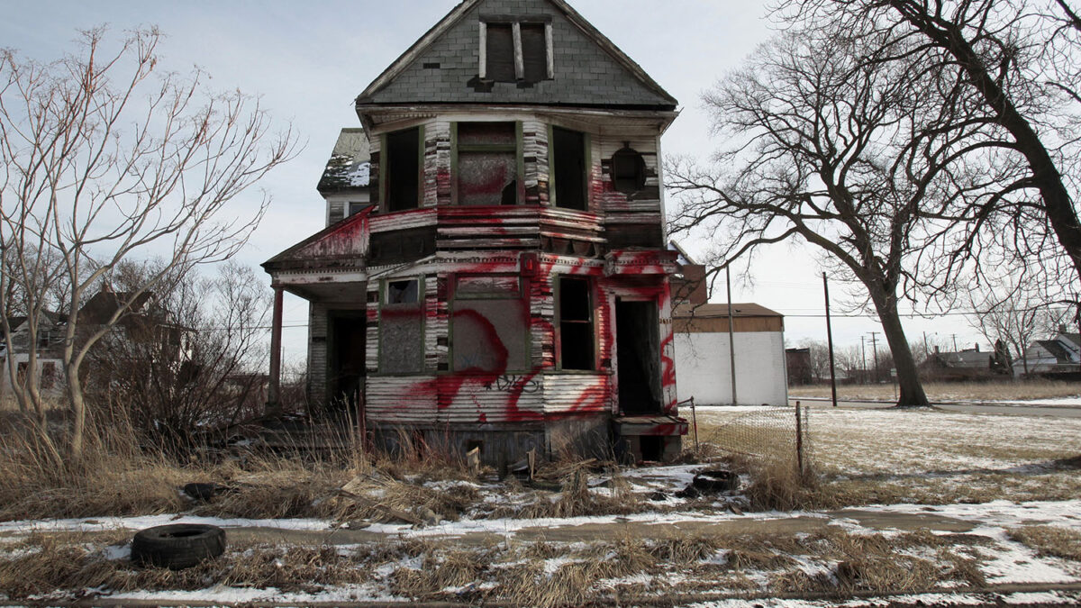 Especial EEUU. El descenso de población ha dejado decenas de miles de casas abandonadas en Detroit