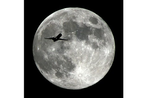 Desde ayer se ha podido ver la 'Luna de la cosecha', la Luna llena más próxima al equinoccio otoñal