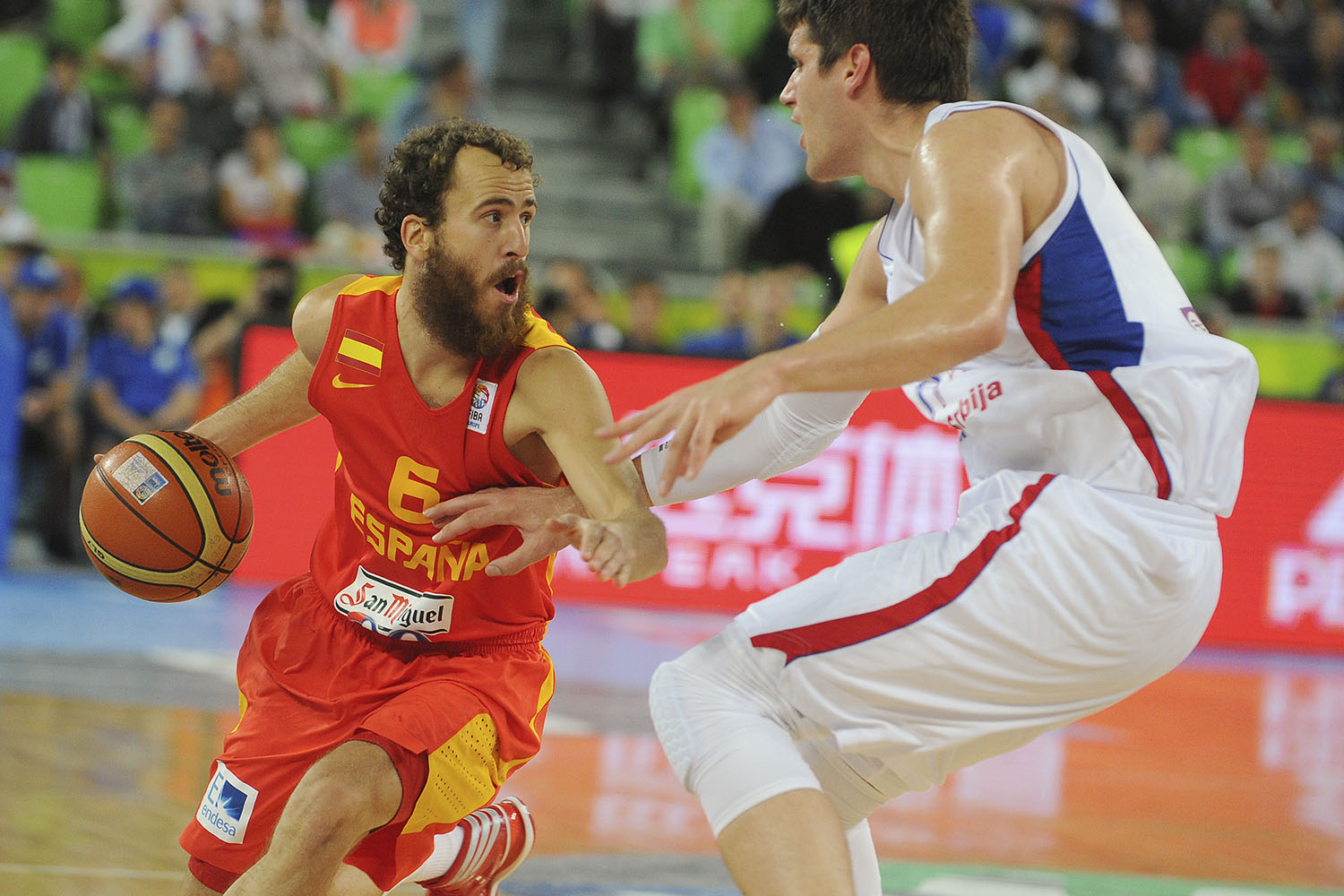 La selección española de baloncesto gana a Serbia y se clasifica para su octava final consecutiva
