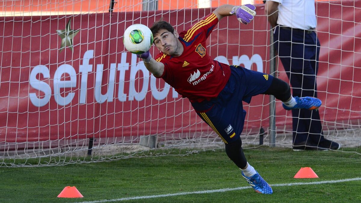 Especial España al Mundial.La suplencia de Casillas en el Madrid afecta en la decisión de Del Bosque