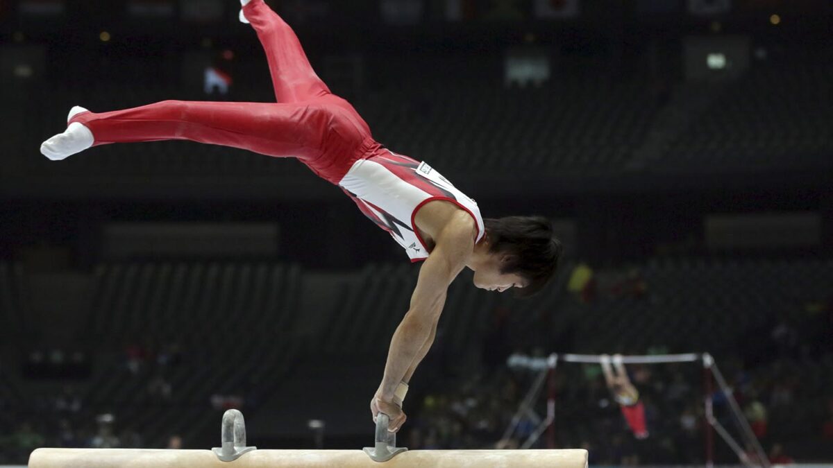 K?hei Uchimura lidera la clasificación del Mundial de Gimnasia Artística en Bélgica