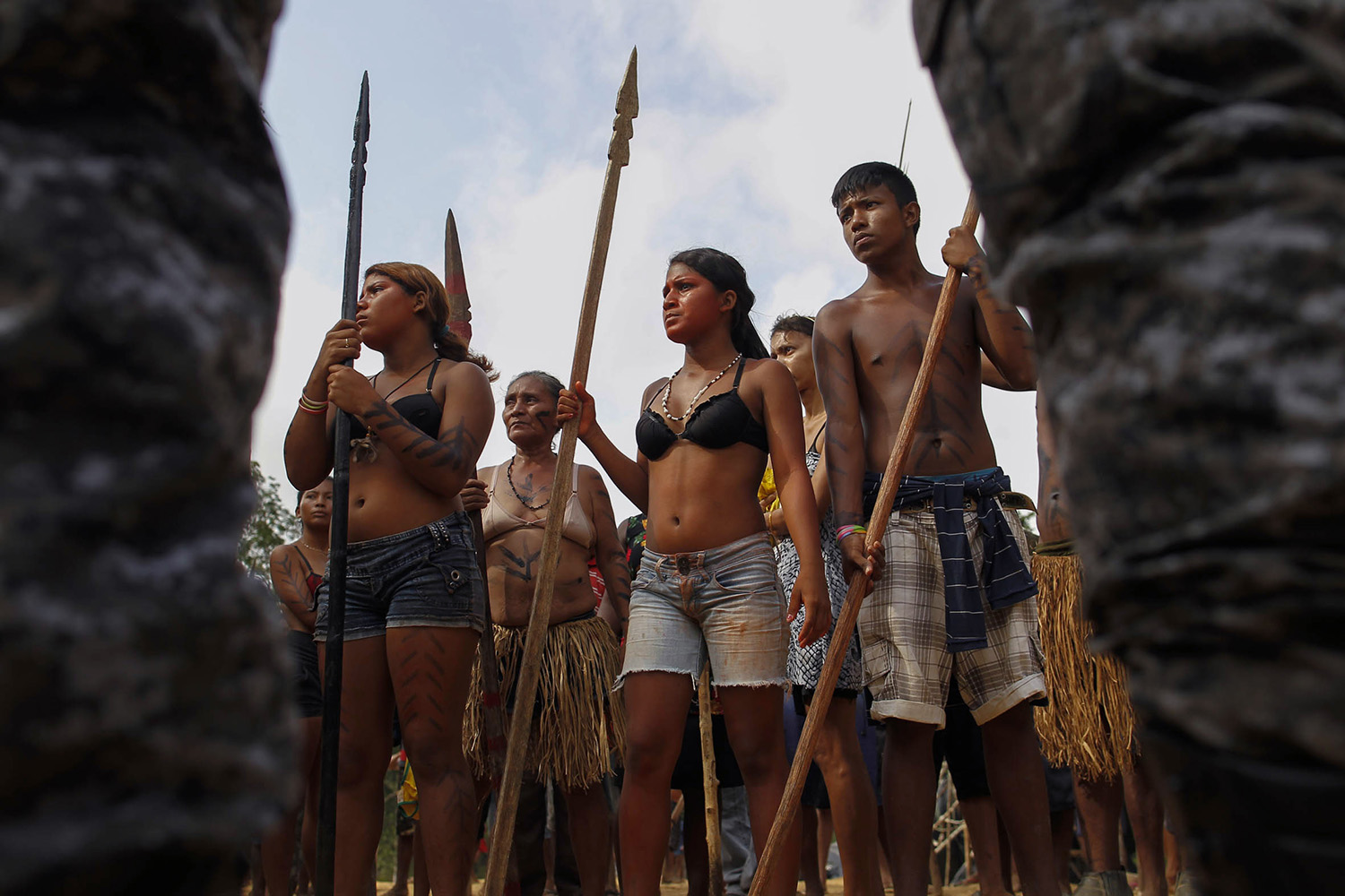 Especial Los indígenas de Brasil. La APIB convocó una Semana Nacional de Movilización.