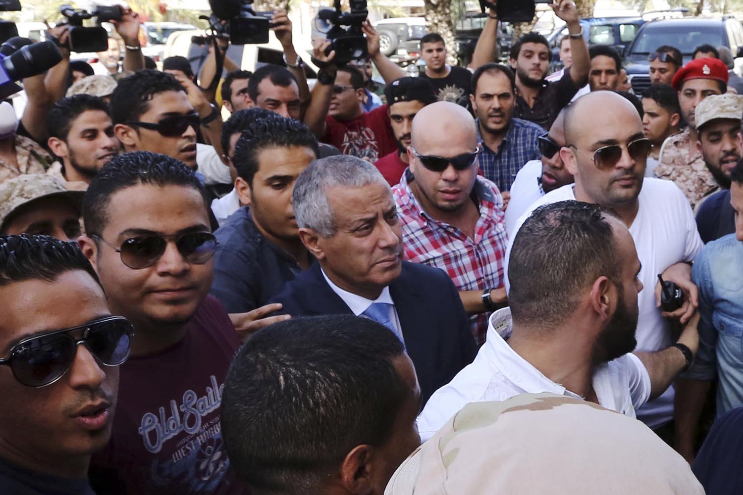 Liberan al primer ministro de Libia Ali Zeidan, secuestrado por un grupo de exrebeldes