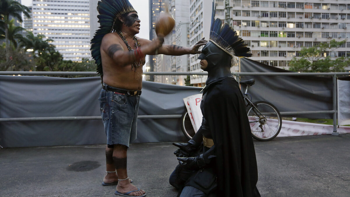 Especial Los indígenas de Brasil. Tanta es la desesperanza que cada semana se suicida un indígena