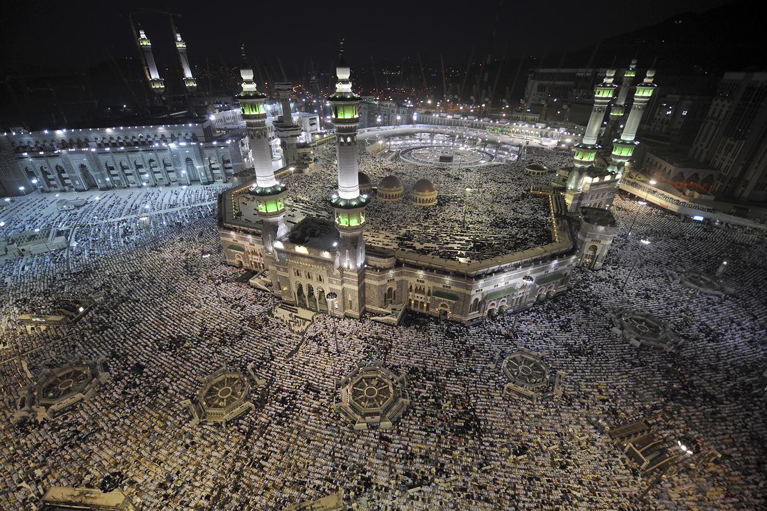 Más de dos millones de musulmanes llegan a la Meca por la peregrinación anual de la Hajj