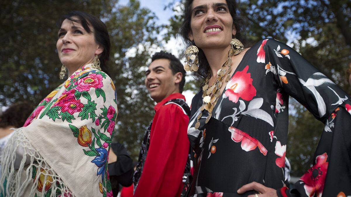 Los gitanos en París instauran el ‘Día del Orgullo del Pueblo Gitano’