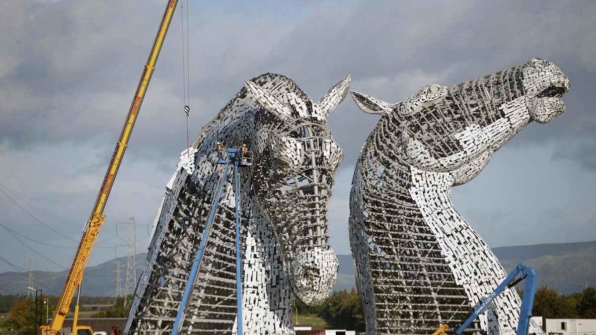 Las ‘Kelpies’, las esculturas creadas por Andy Scott en el canal Forth y Clyde de Escocia