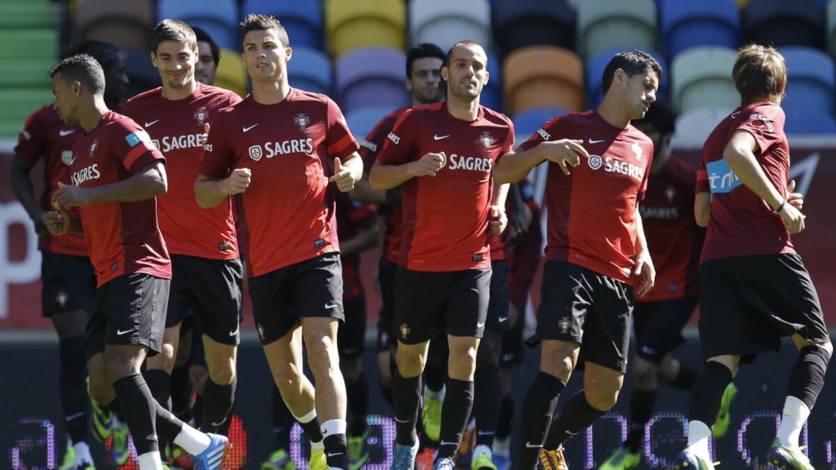 Portugal se juega hoy la última opción de clasificar directamente al Mundial de Brasil