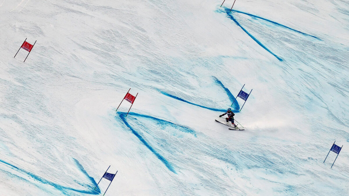 El tetracampeón Ted Ligety gana el slalom inaugural de la Copa del Mundo de Esquí de Austria