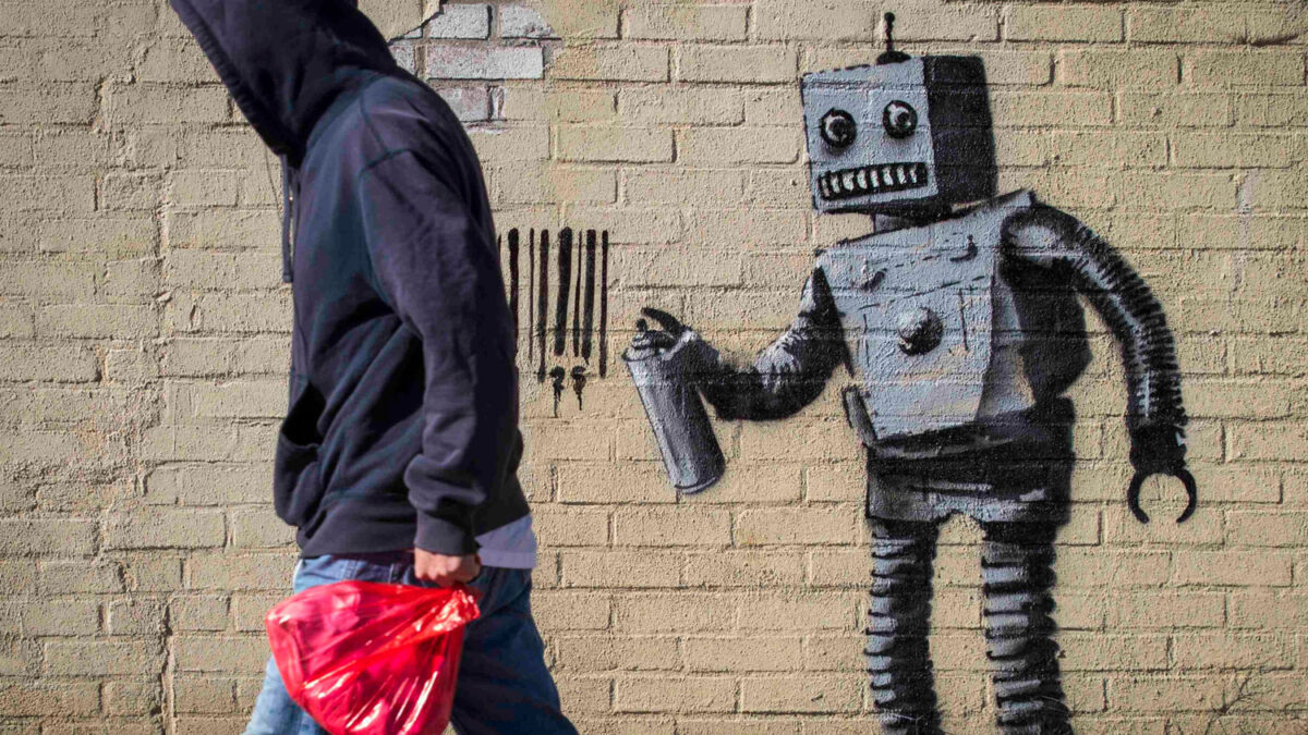 Banksy sigue pintando Nueva York con los grafitis de su proyecto Mejor fuera que dentro