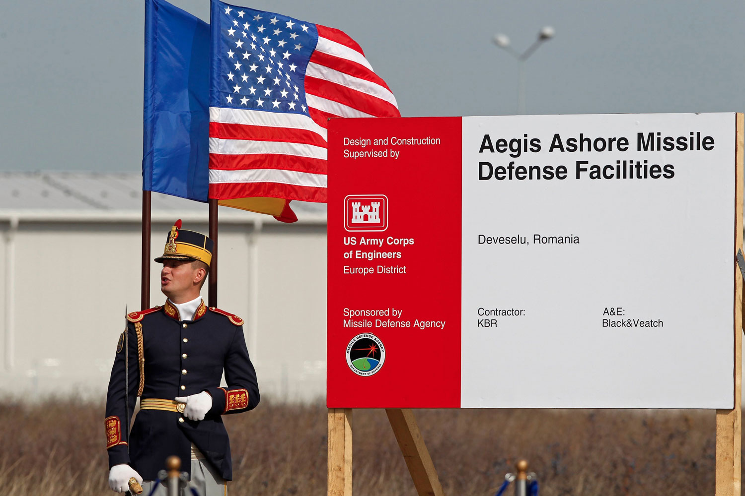 EE UU instala un sistema de defensa antimisil Aegis en Rumanía para la seguridad europea