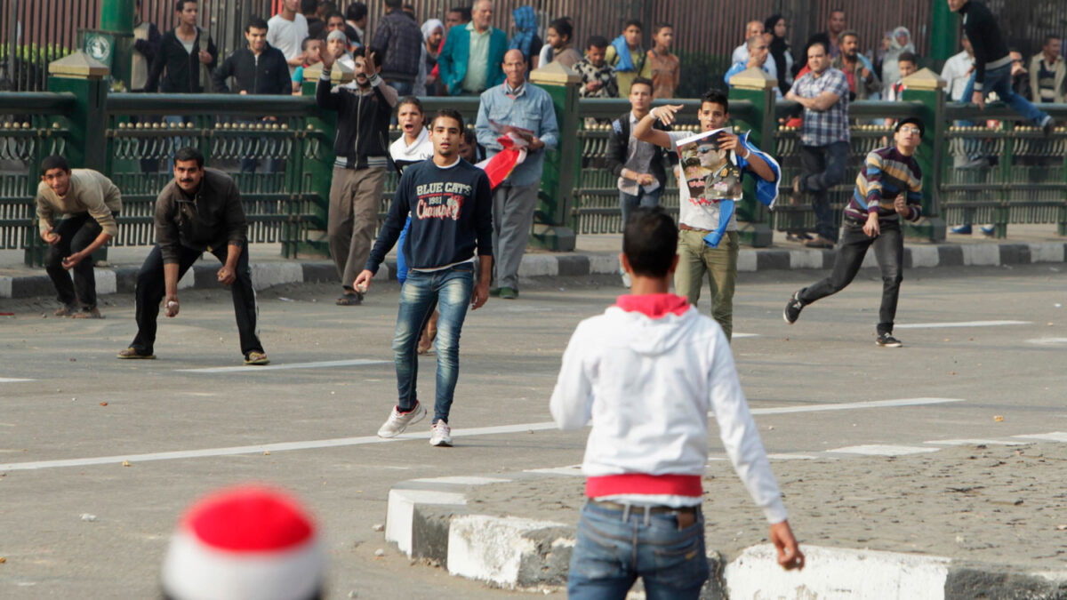 La plaza de Tahrir vuele a ser escenario de enfrentamientos en el aniversario de las manifestaciones