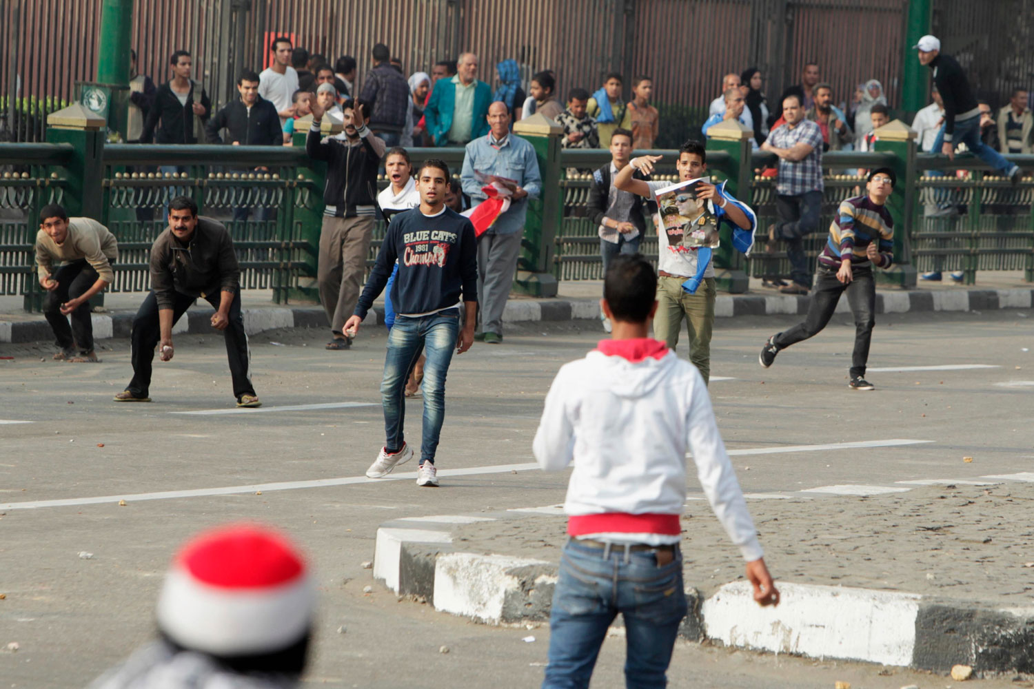 La plaza de Tahrir vuele a ser escenario de enfrentamientos en el aniversario de las manifestaciones