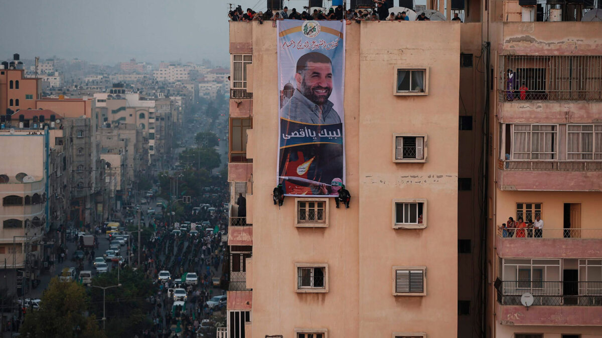 Hamás desfila en Gaza para celebrar el aniversario del último choque bélico con con Israel