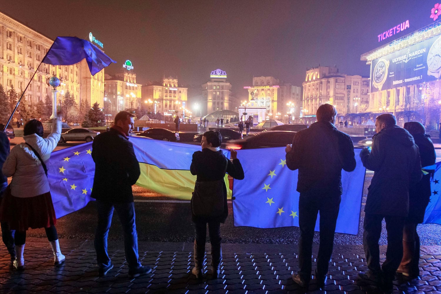 Ucrania suspende los preparativos para la firma del acuerdo comercial con la Unión Europea