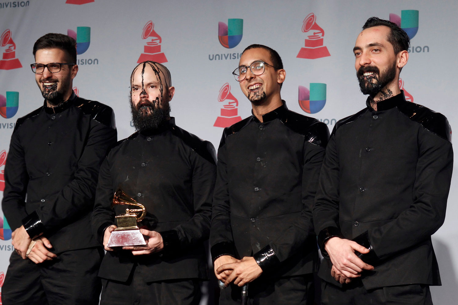 La vida Boheme premiado en la categoría de mejor álbum de rock.