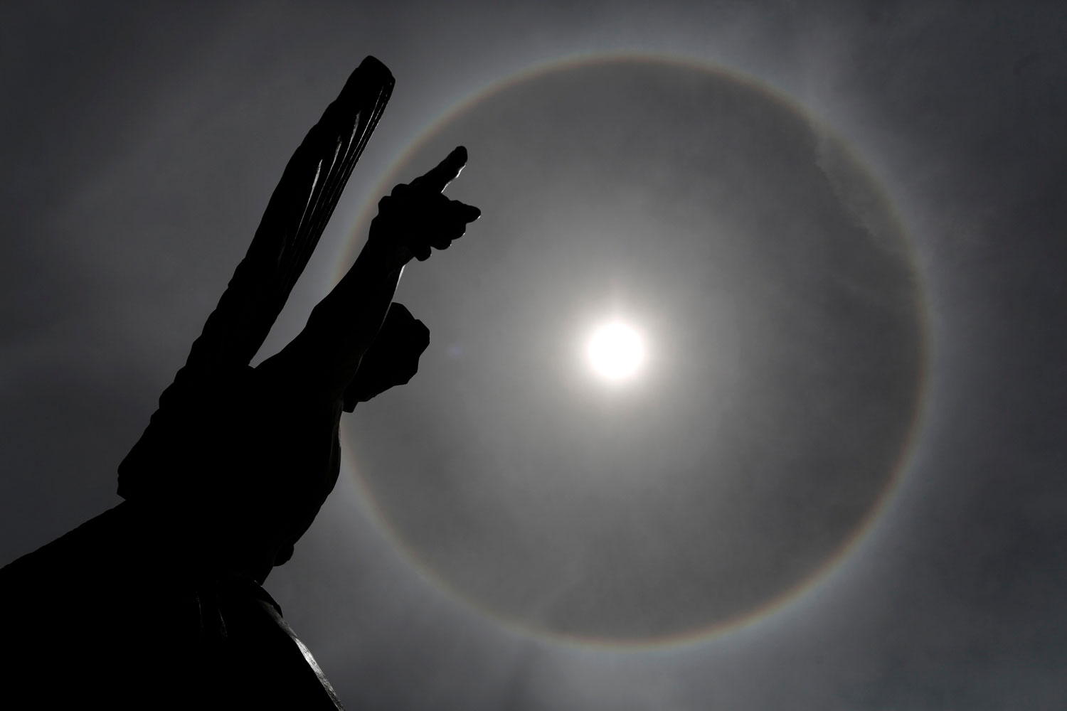 Un halo solar deslumbra a los vecinos de Pernambuco