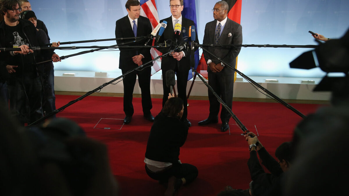 El ministro de Exteriores alemán, Guido Westerwelle, se reúne con congresistas americanos