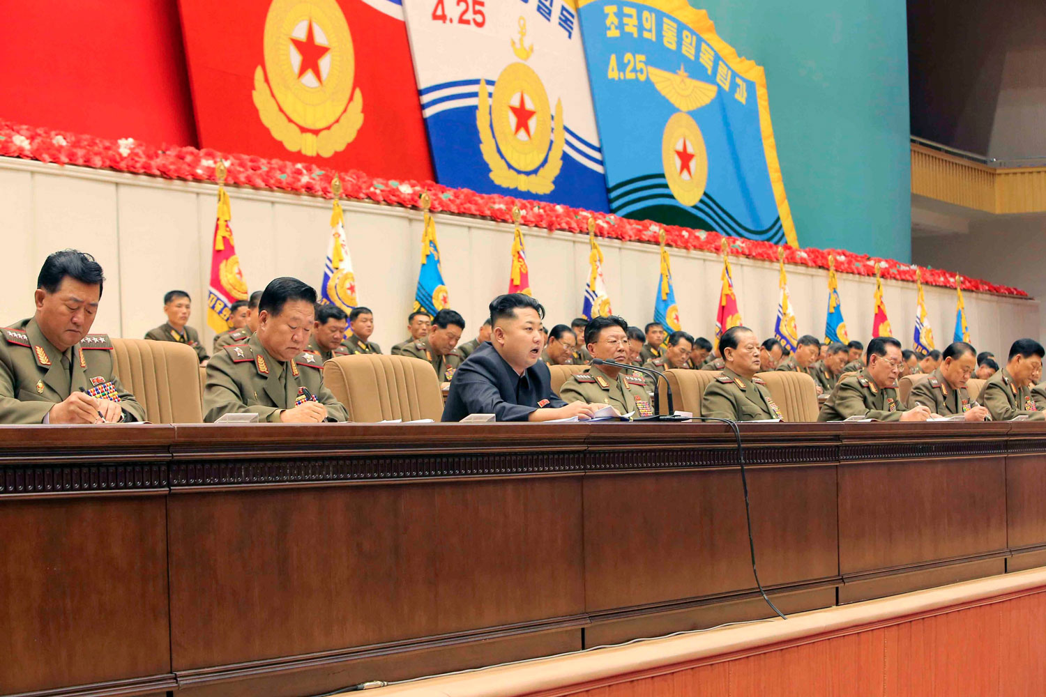 Corea del Norte ejecuta en público a 80 personas por ver televisiones extranjeras