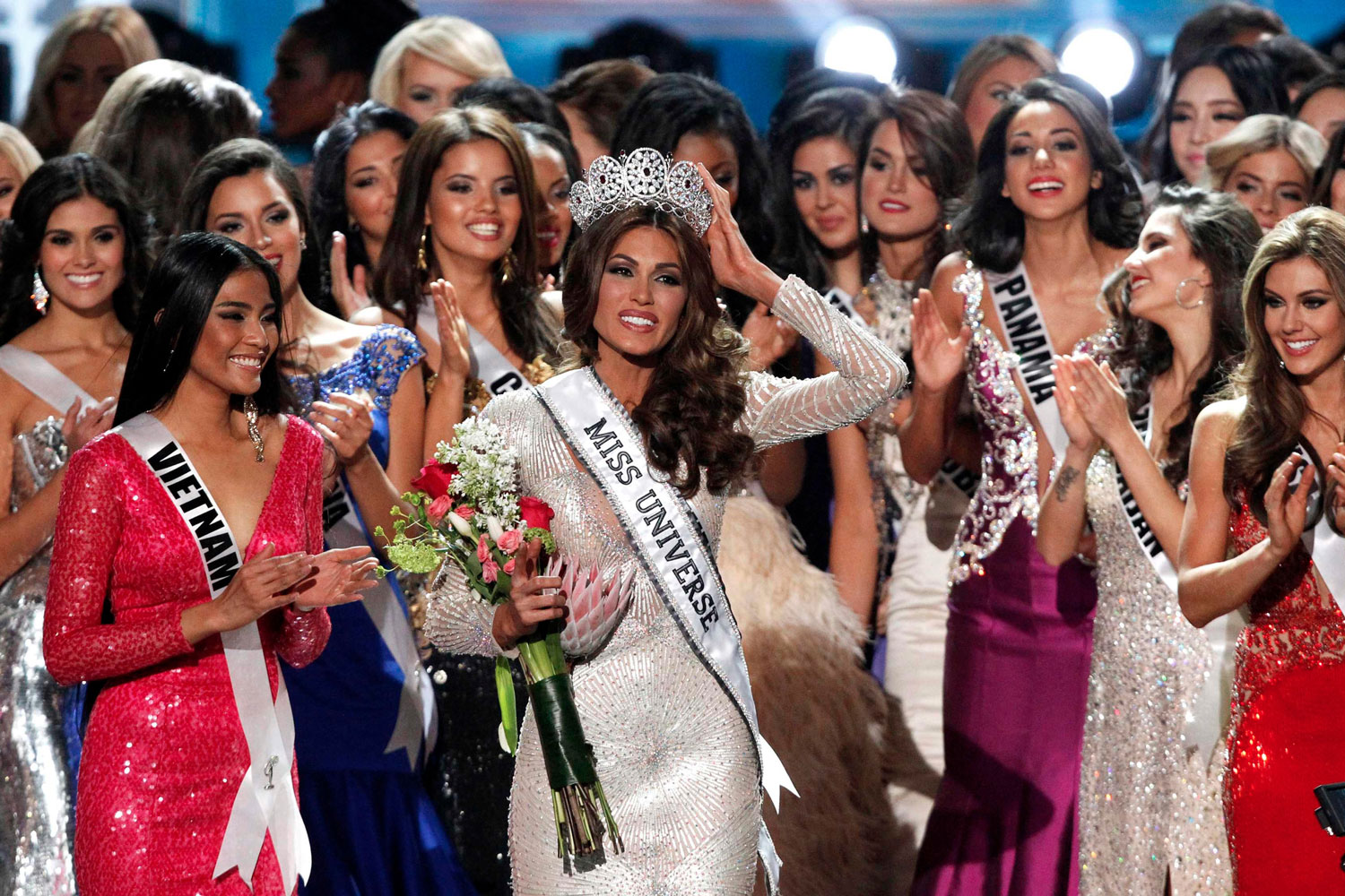 La belleza de las hispanas se corona en Miss Universo 2013