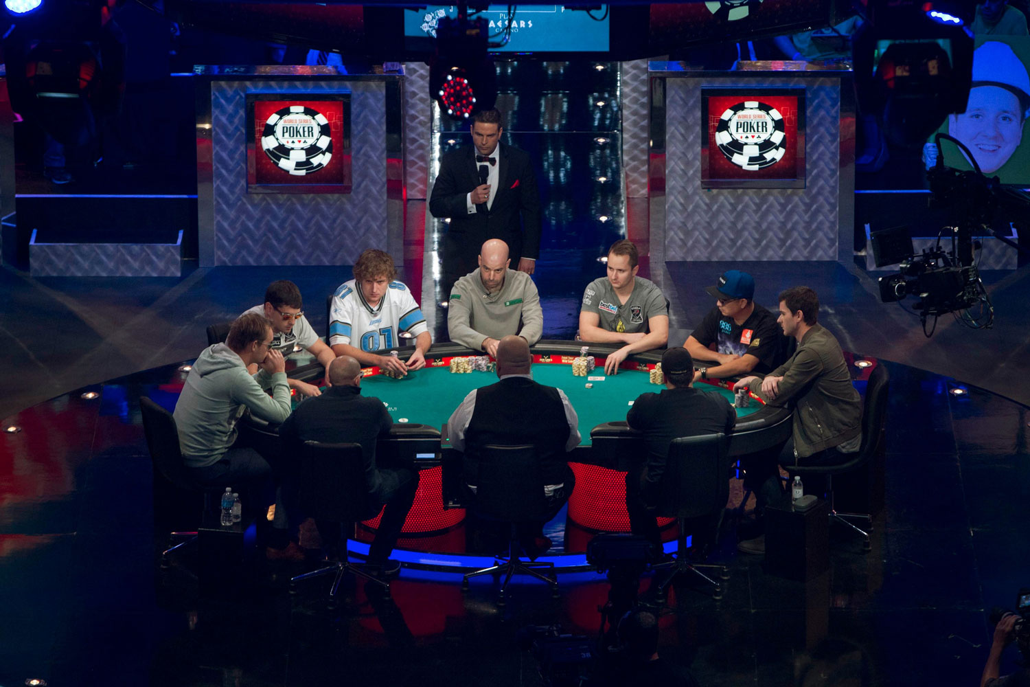 La élite del mundo del póker se reúne en Las Vegas en el November Nine