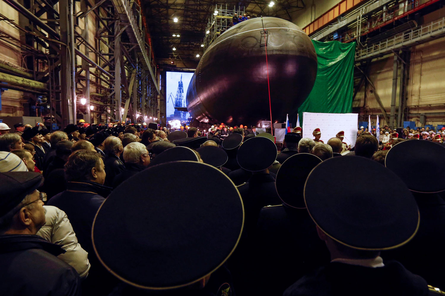 Puesta en marcha de un nuevo submarino en un astillero de San Petersburgo.