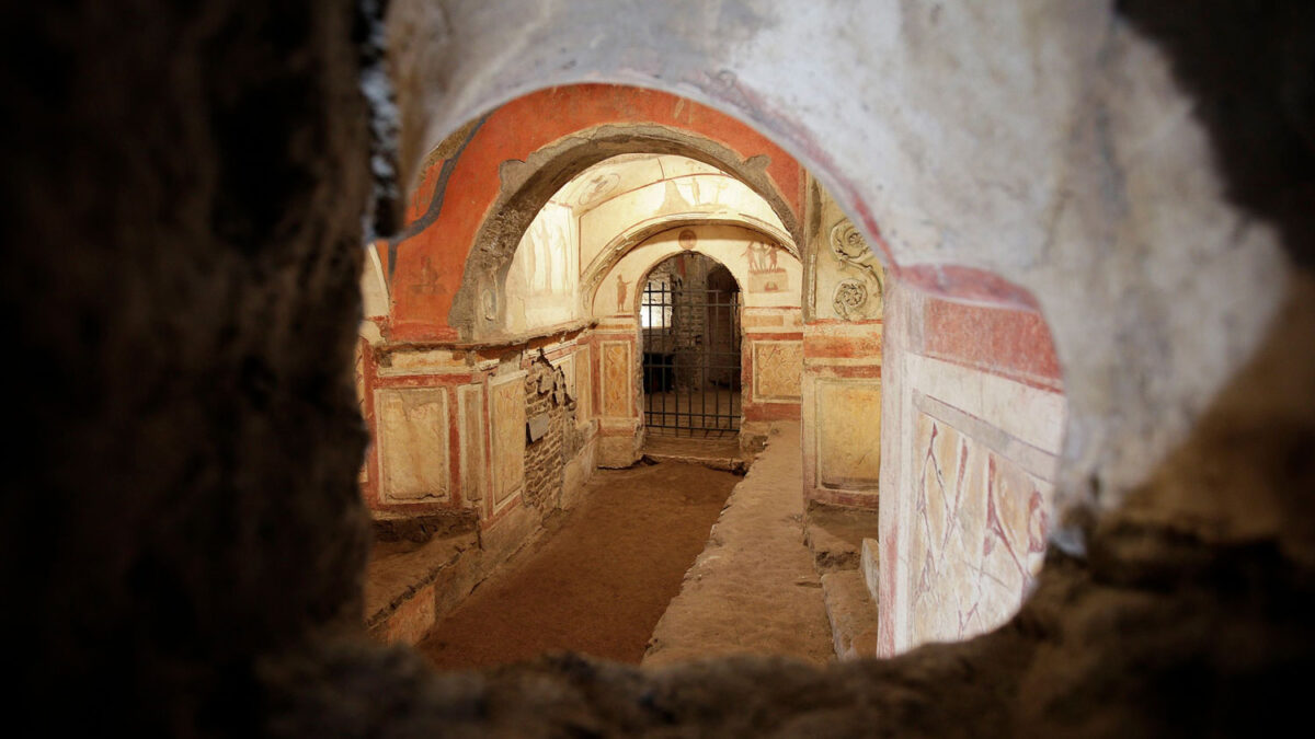 El Vaticano muestra los frescos restaurados de las Catacumbas de Priscilla