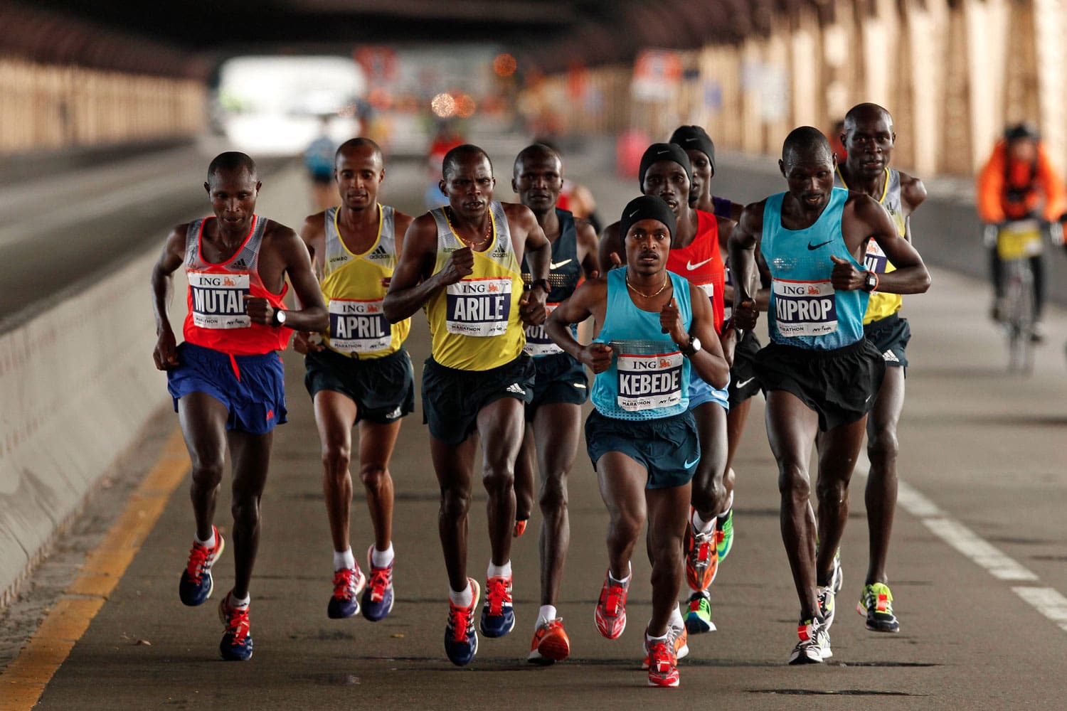 El Maratón de Nueva York alcanza récord de corredores bajo una severa vigilancia policial