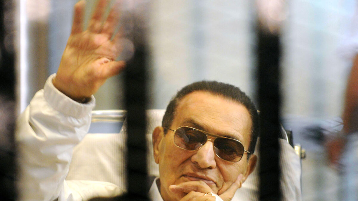 Nueva acusación a Mubarak.