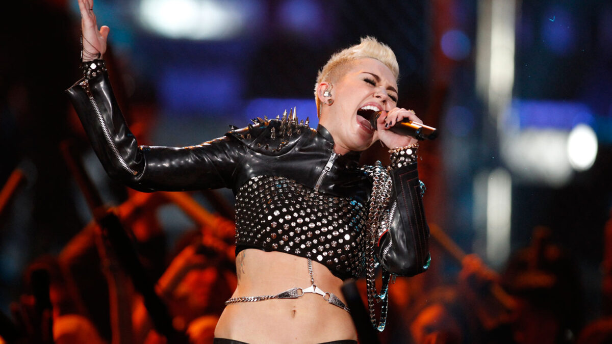 El corte radical de pelo convirtió a Miley Cyrus en Miley Cyrus según Miley Cyrus