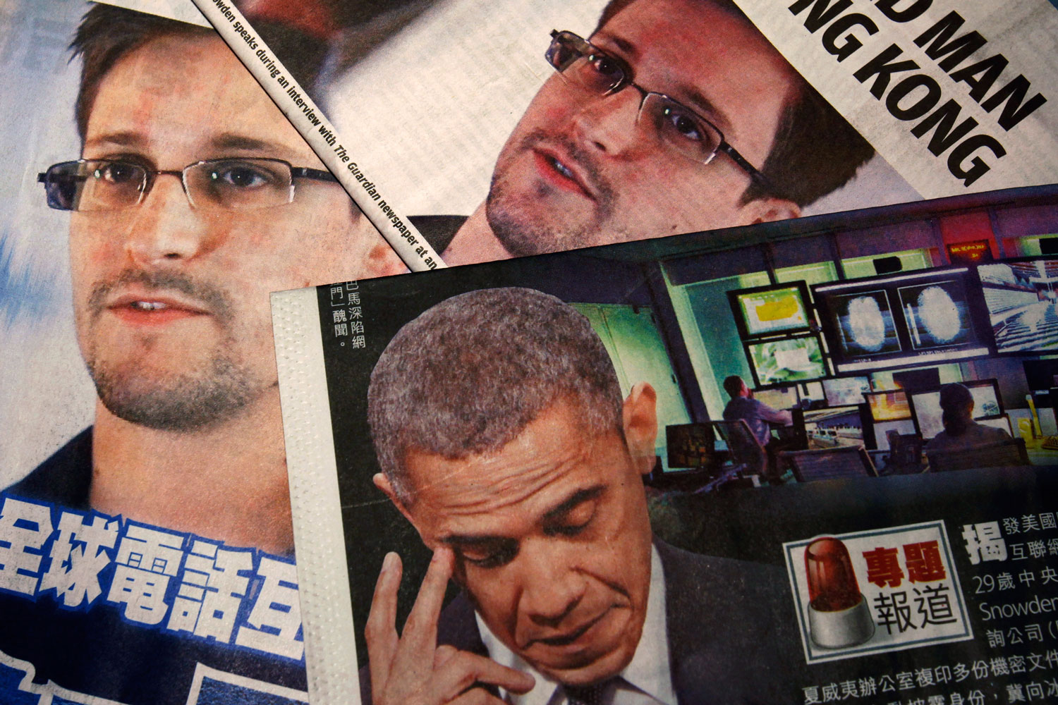 Barack Obama y Edward Snowden protagonizan las portadas de los diarios en Hong Kong