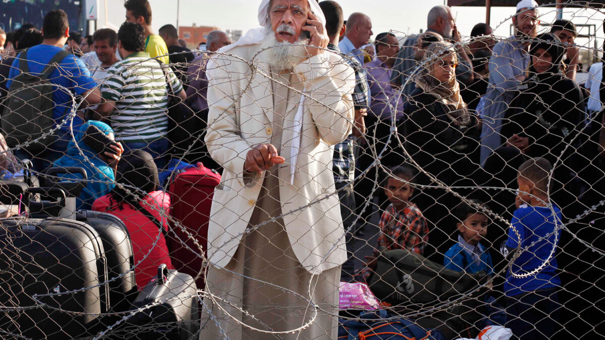 Miles de personas aguardan en la frontera a la reapertura del paso entre Egipto y la Franja de Gaza