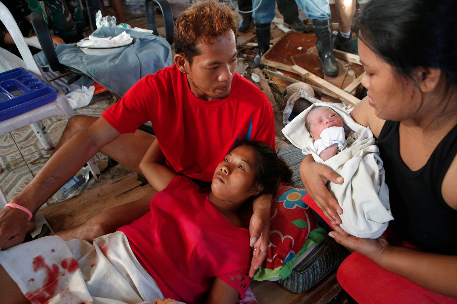 La historia del bebé milagro de Tacloban conmueve al mundo