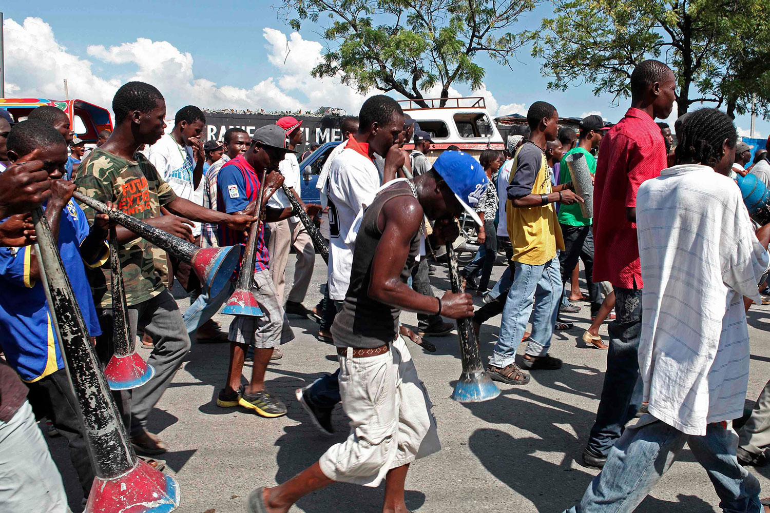 Brotes de violencia en las protestas contra el gobierno en Haití