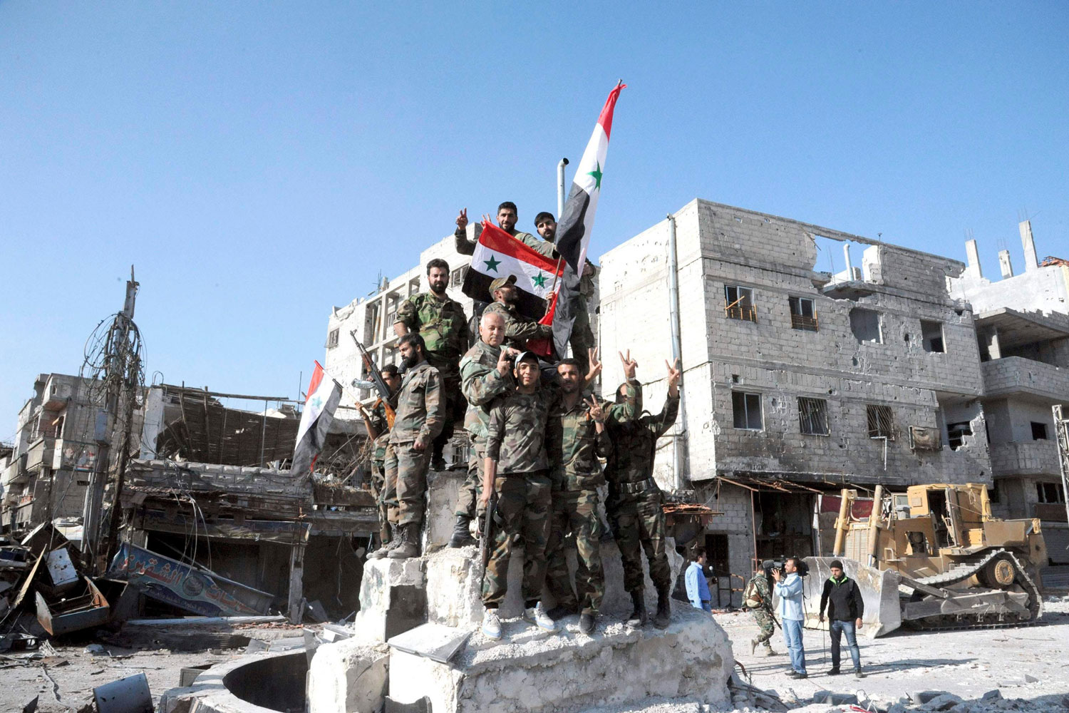 Nuevo avance de las fuerzas leales al presidente Bashar al-Assad en Damasco